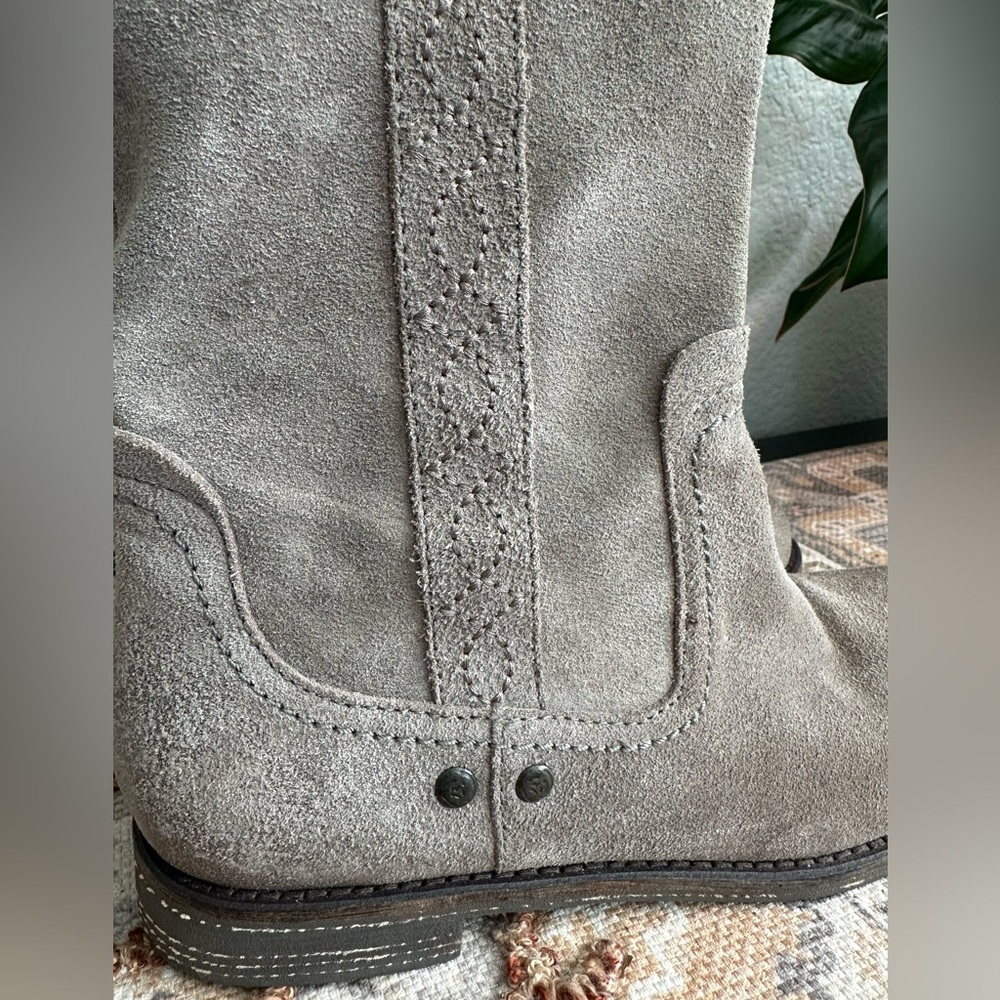 OTBT Putney tan suede leather southwestern equestrian riding boots shoes size 7 - Picture 4 of 5